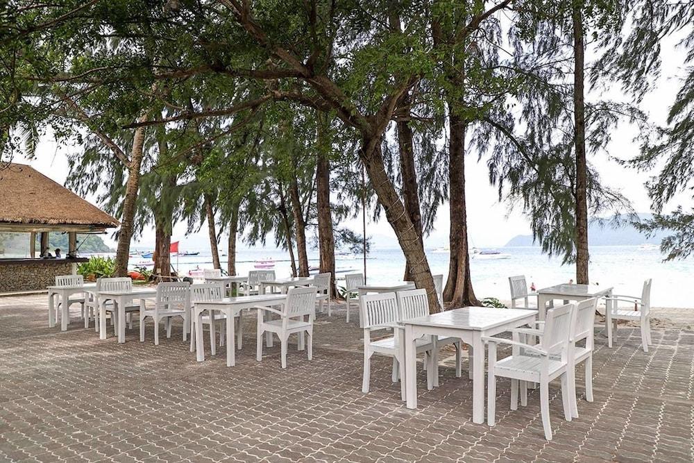 Coral Island Resort Phuket Exterior foto