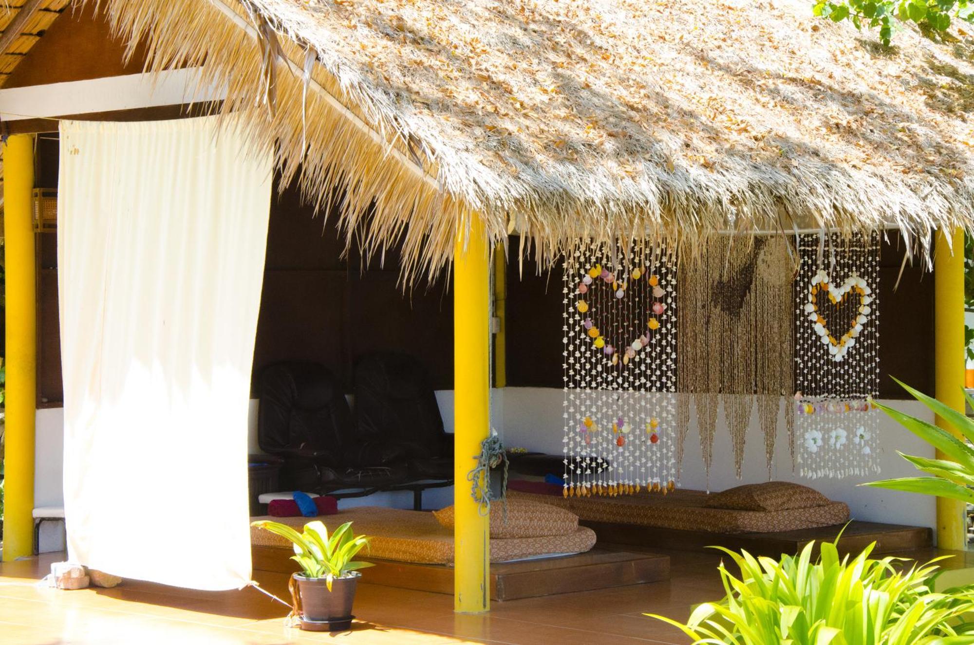Coral Island Resort Phuket Exterior foto