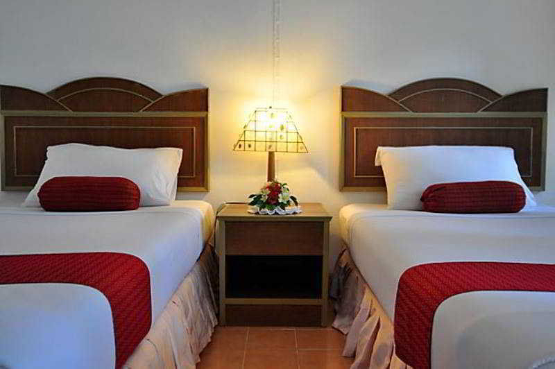 Coral Island Resort Phuket Exterior foto