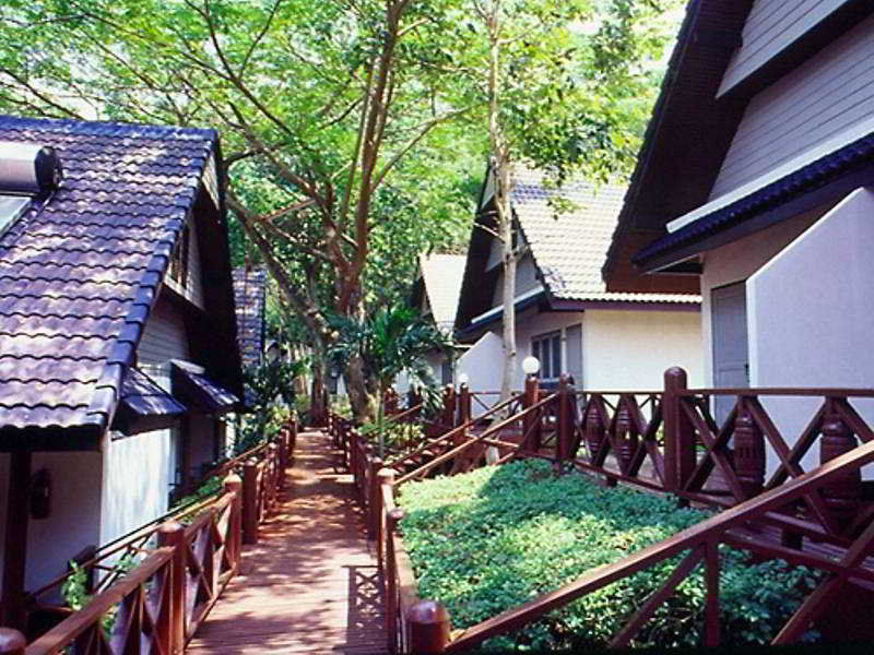 Coral Island Resort Phuket Exterior foto